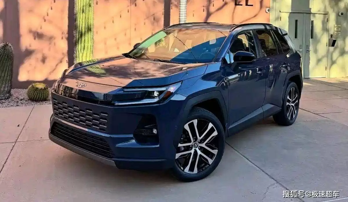 丰田RAV4混动四驱焕新登场：硬派造型邂逅智电科技新体验