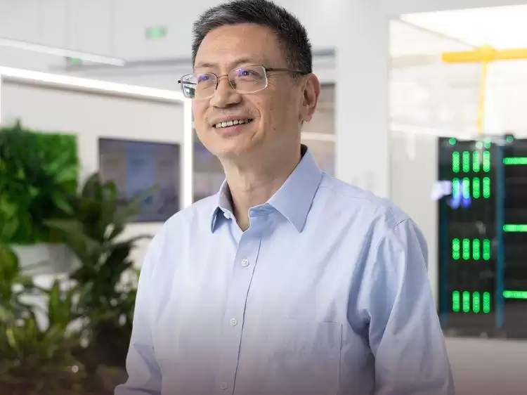 对话浪潮信息彭震：AI时代不变革必死，转弯能力比加速度重要