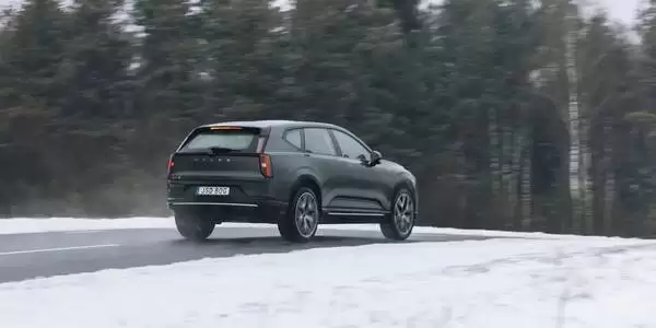 沃尔沃EX50将登场美国市场，对标特斯拉Model Y，预计2027年上市