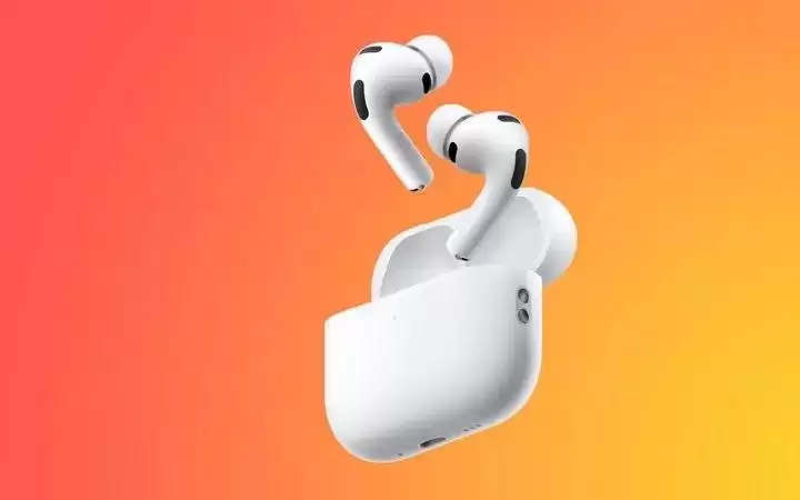 苹果首款配备摄像头的 AirPods 最早可能下个月发布