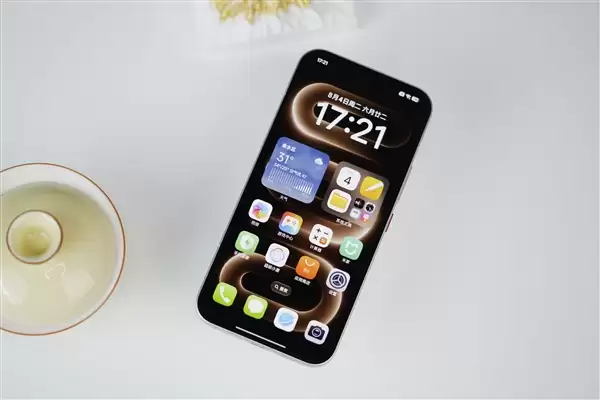 185Hz高刷游戏利器!REDMI K100 Pro Max图赏