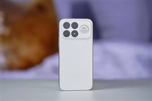 185Hz高刷游戏利器!REDMI K100 Pro Max图赏