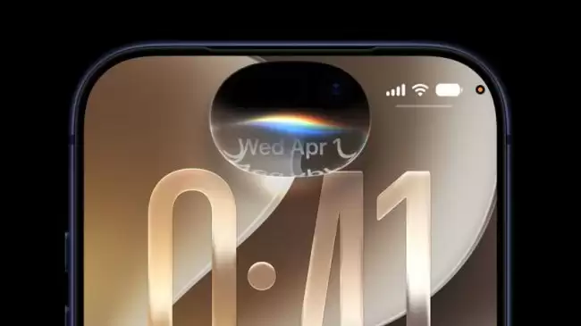 已在 iPhone 17 Pro 上完整运行 Qwen 3.6 消息称 PrismML 模型 AI 压缩技术被苹果看中