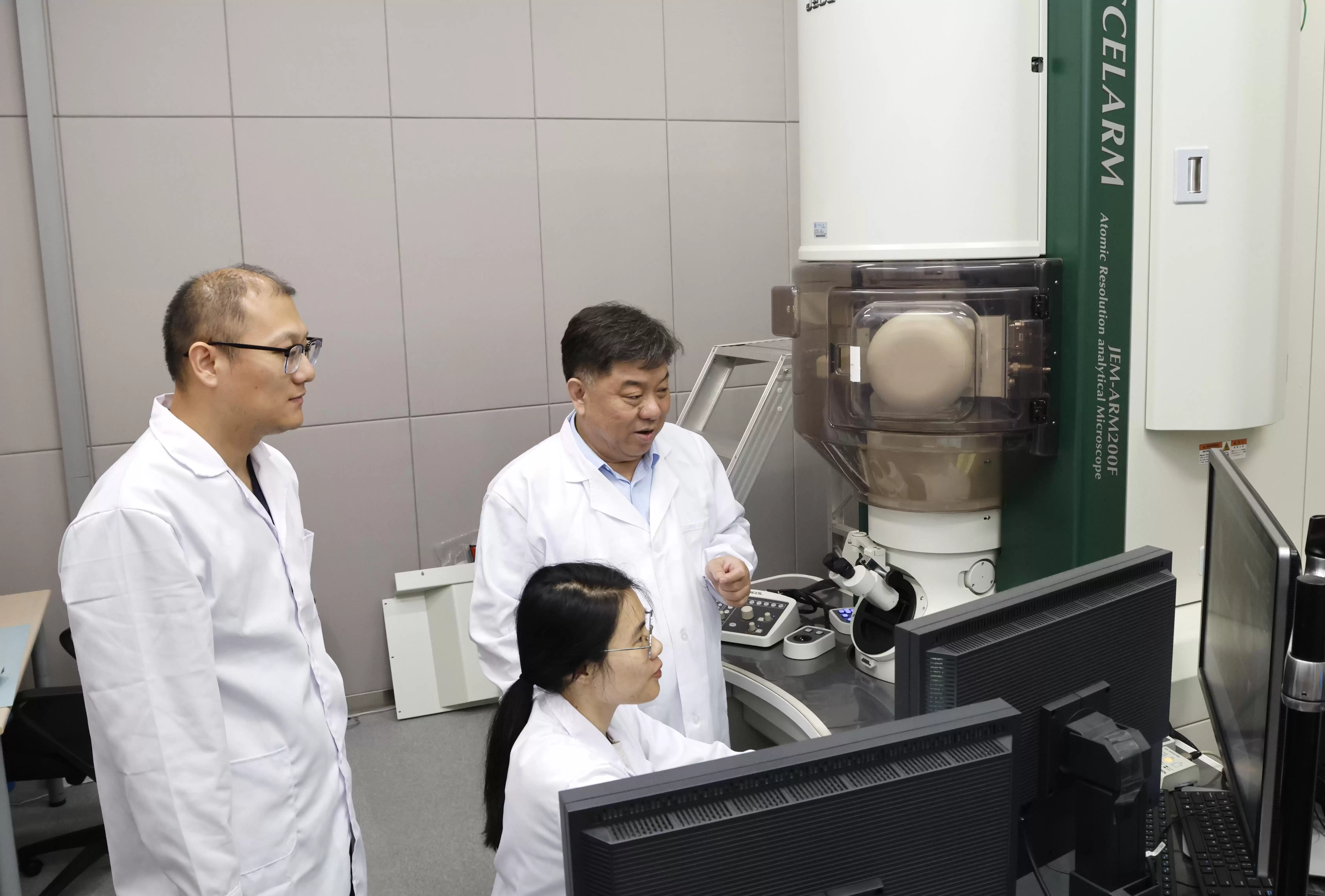 绿色氢能新突破：中国实现铂族催化剂分钟级制备