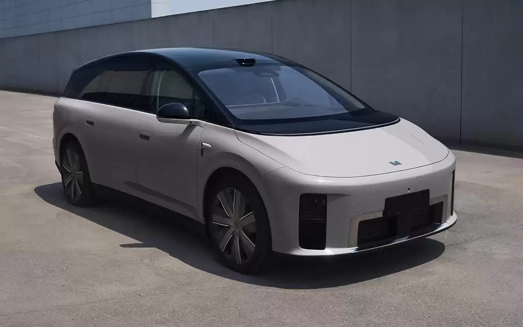 理想i9纯电SUV申报图公布：轴距3168 mm，三元锂电池