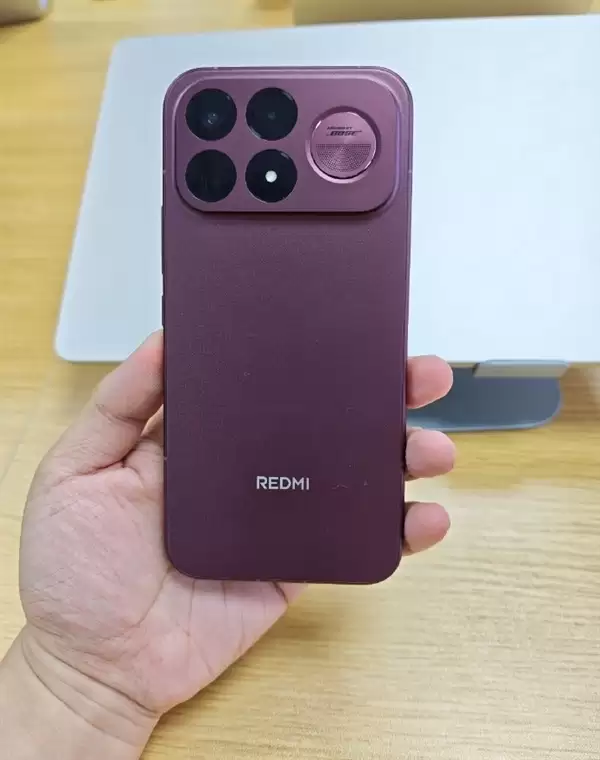 王腾换红米新机:直呼K100 Pro max颜值太高!