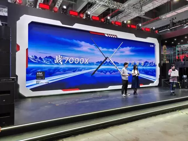 联想来酷斗战者发布战7000X游戏本：轻约1.99kg，薄约18.95mm