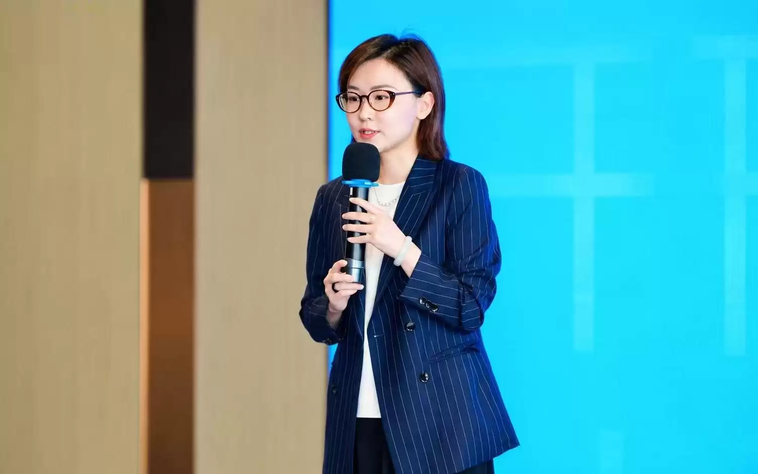 突破视觉文化壁垒！AI视觉创作新玩法，助力出海内容巧运营