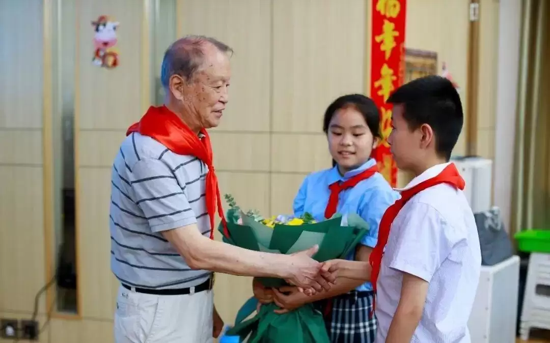擦亮“战鹰之眼”！他推动中国雷达跨越两座高峰