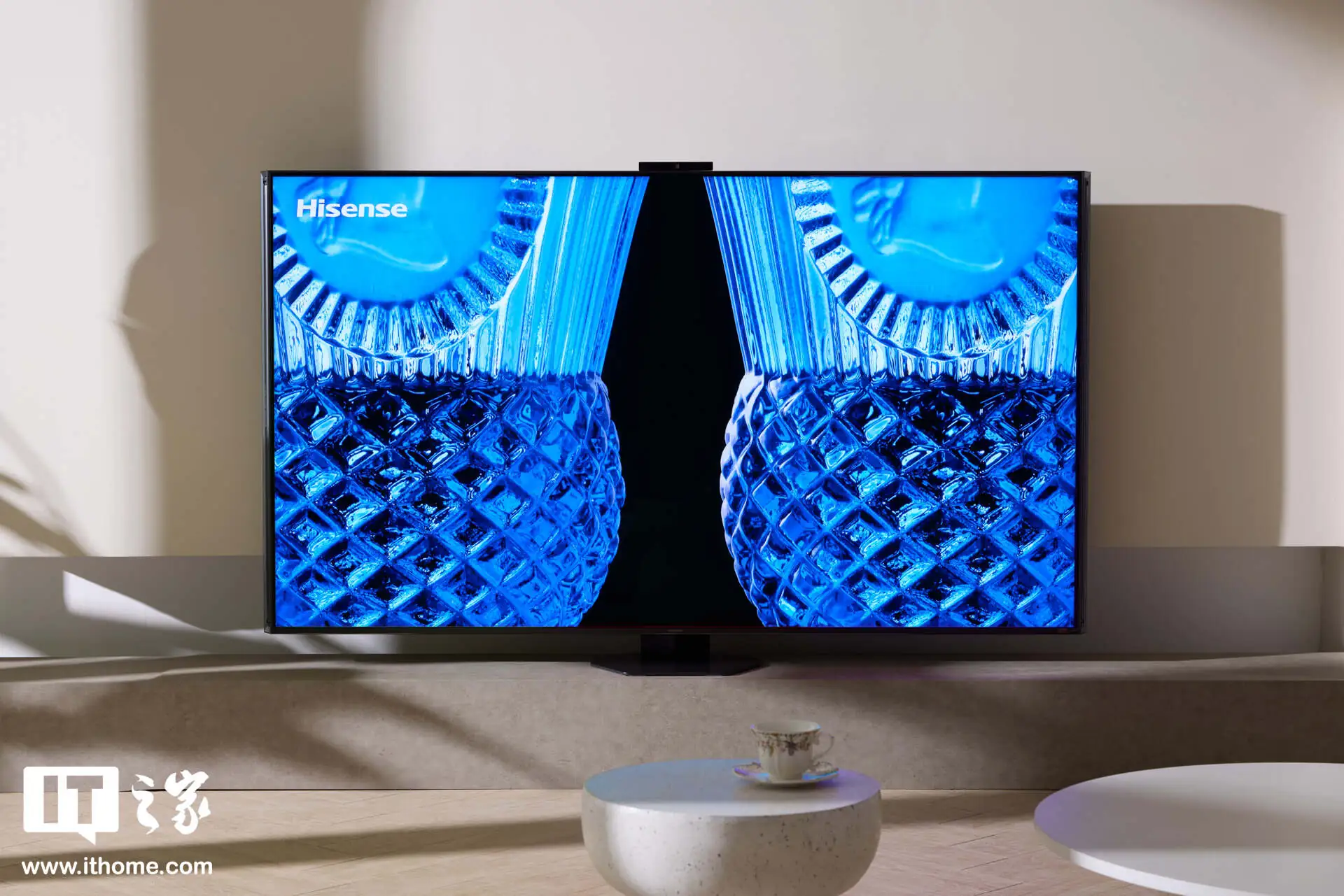 【IT之家评测室】海信 UX2026 款 RGB-Mini LED 电视体验:玲珑 4 芯真彩背光,中国技术再次定义全球彩电标准