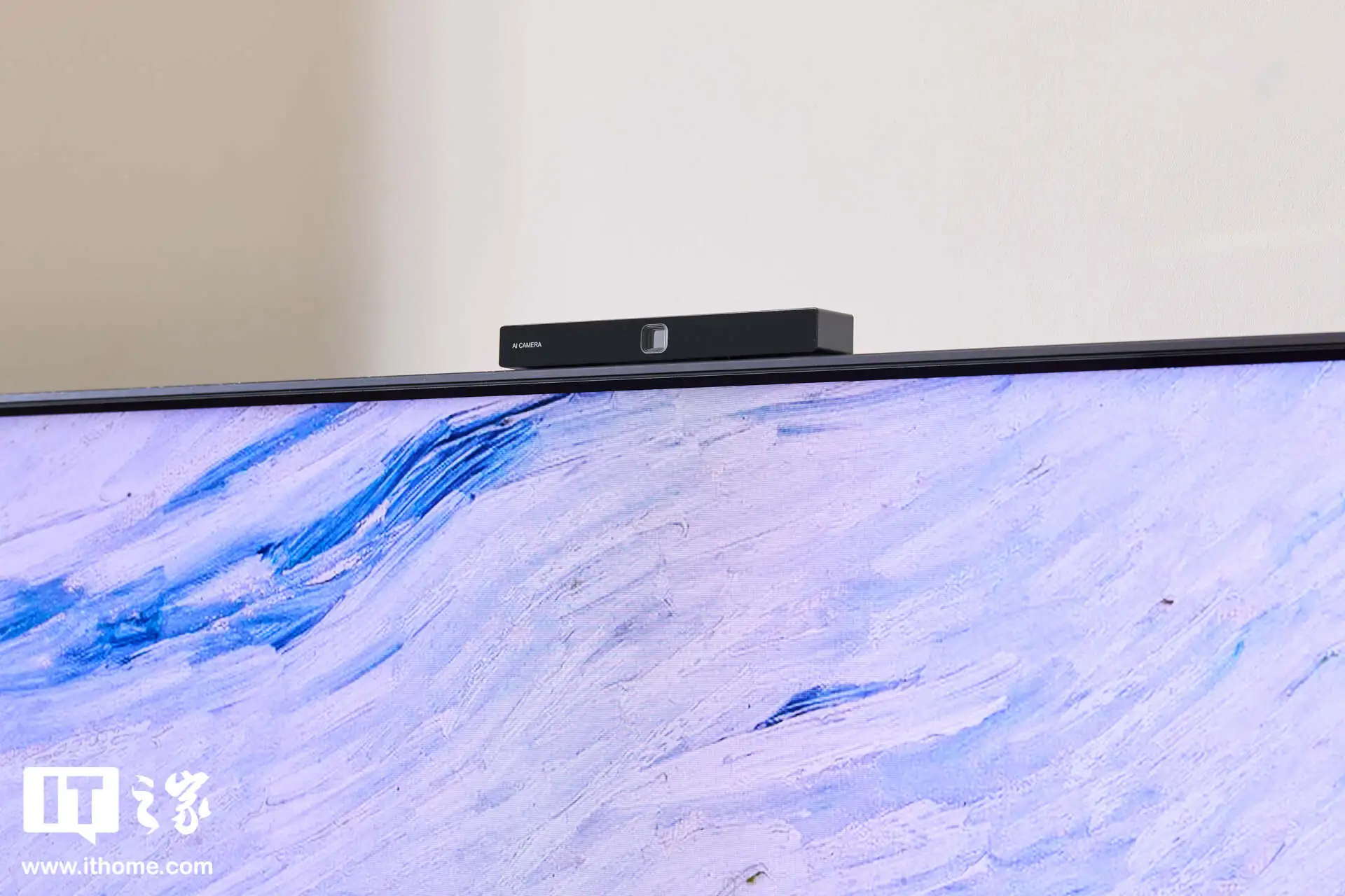 【IT之家评测室】海信 UX2026 款 RGB-Mini LED 电视体验:玲珑 4 芯真彩背光,中国技术再次定义全球彩电标准