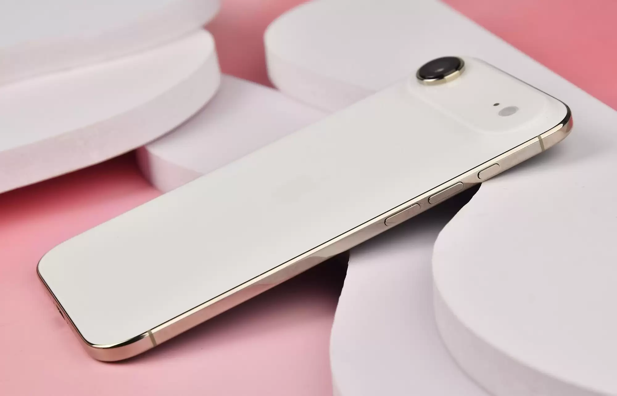 或是明年唯一超轻薄旗舰,iPhone Air 2值不值得等?