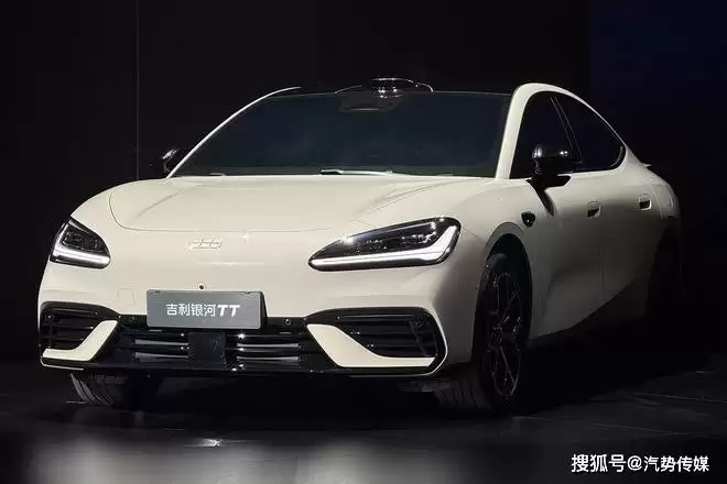 吉利银河TT:以时尚美学破圈 重新定义年轻出行新范式