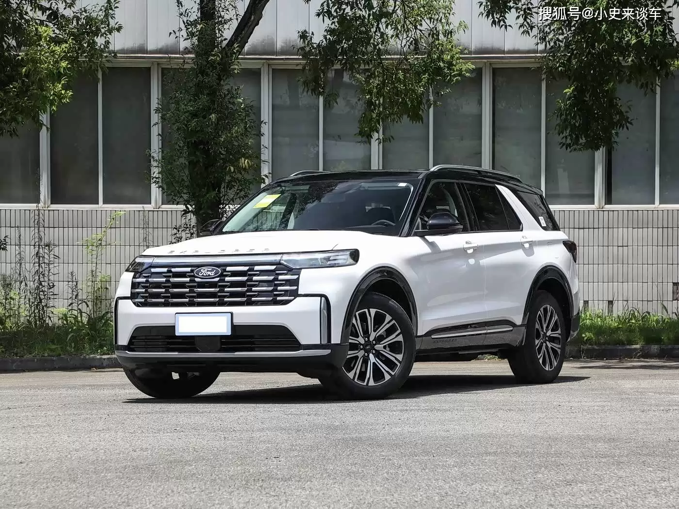 2027款福特探险者焕新登场！33项升级+双外观设计，2.3T+10AT全能出击