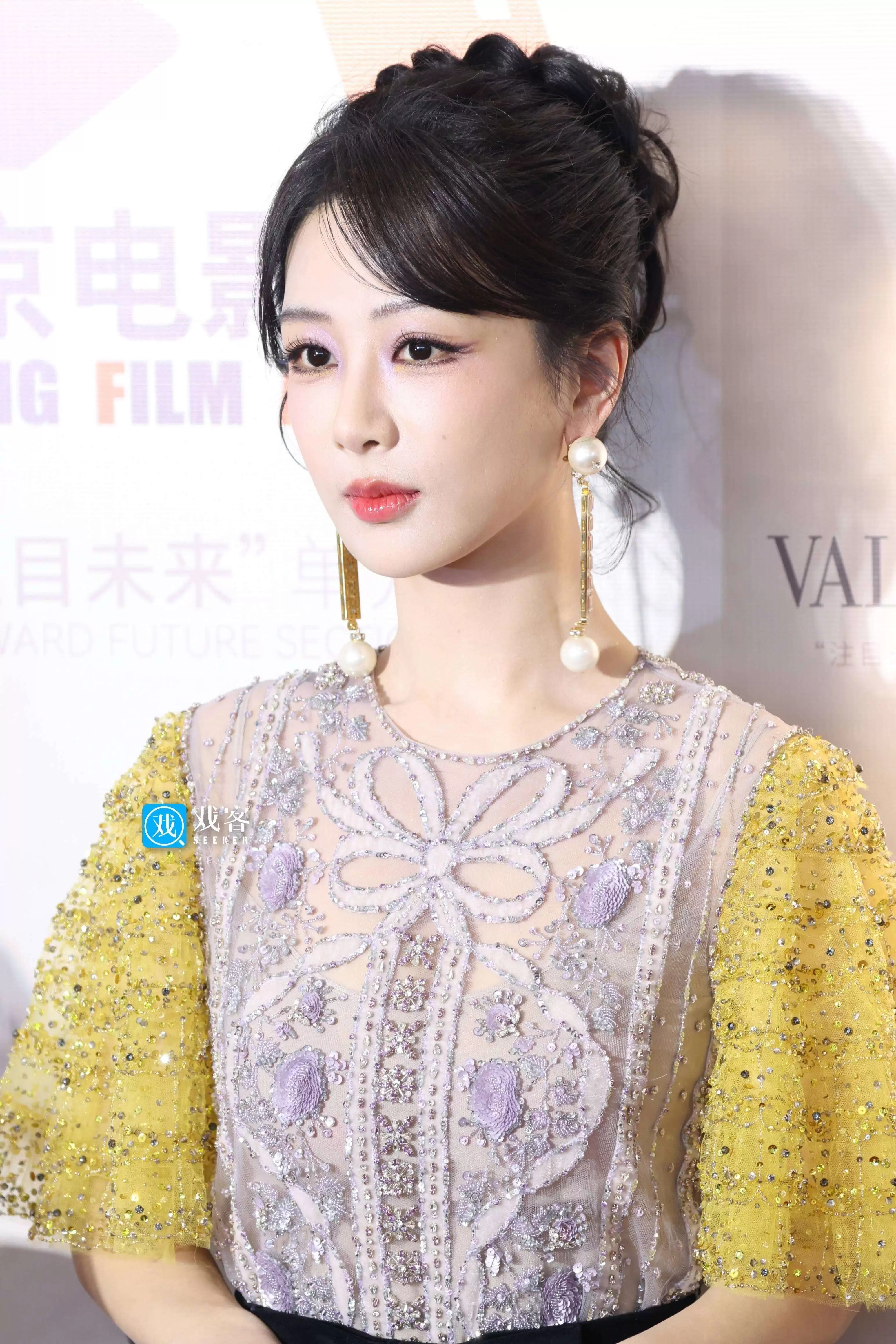 杨紫：20年破童星魔咒，凭实干成时代面孔，用坚守回应90后行不行之问