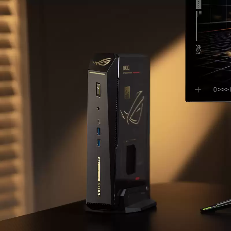 华硕 ROG NUC 20 周年版迷你主机开售:Ultra 9 290HX Plus、RTX 5090 移动版,43999 元