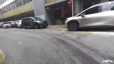 IMG_wprqiy.gif