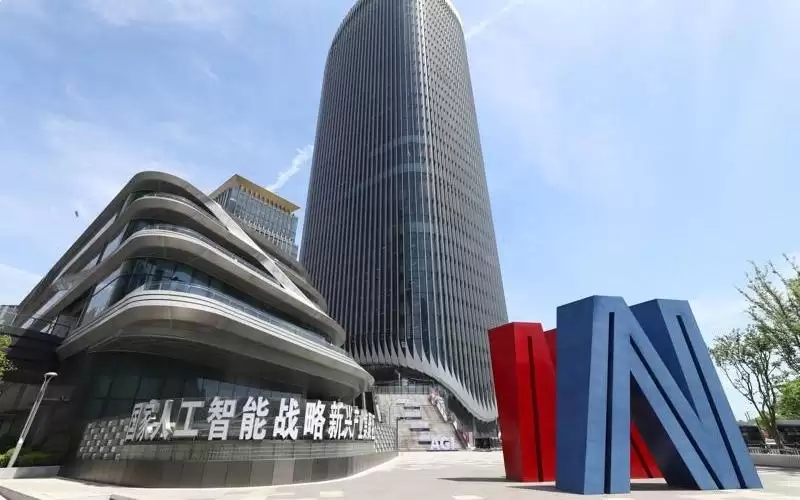 上海科技奖揭晓:自然科学一等奖创纪录,释放基础研究强信号