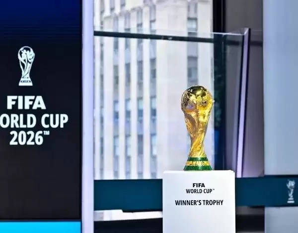 AI眼镜看世界杯火了，老外抢购中国AI眼镜看世界杯