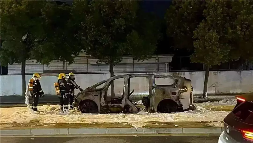 电池与整车安全新规同步落地，新能源汽车安全升级，劣质产能加速出清
