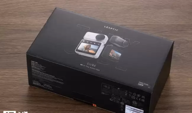 光子跃迁 LEAPTIC Cube55.9g 的 8K 拇指相机全景赏析