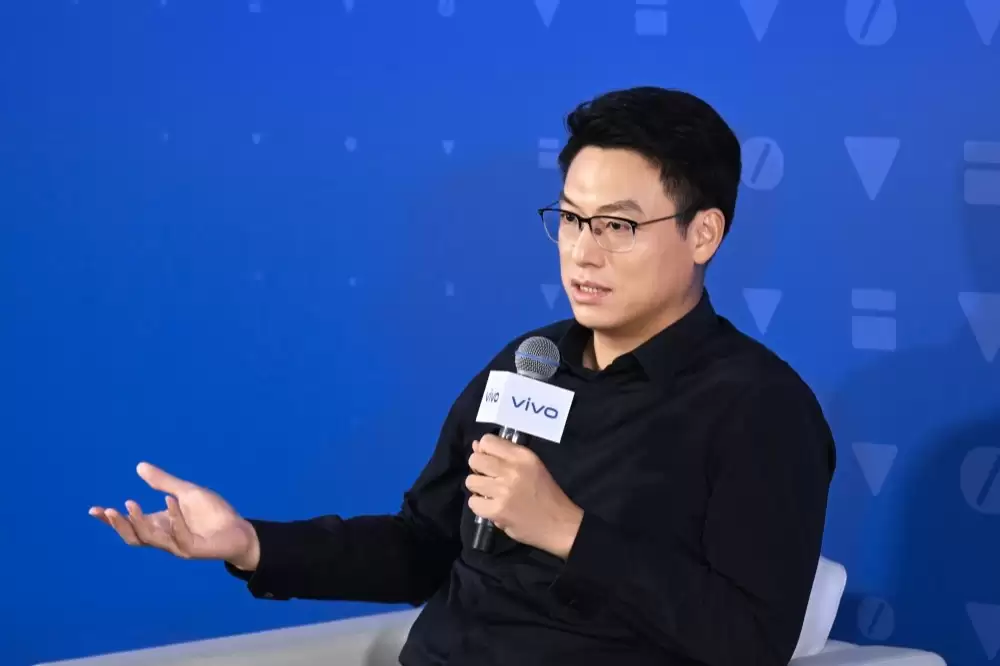 vivo X Fold6会后采访：AI时代重构交互，向主