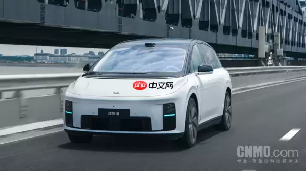 理想i8荣获中保研C-IASI最高安全评级！行业同级第一