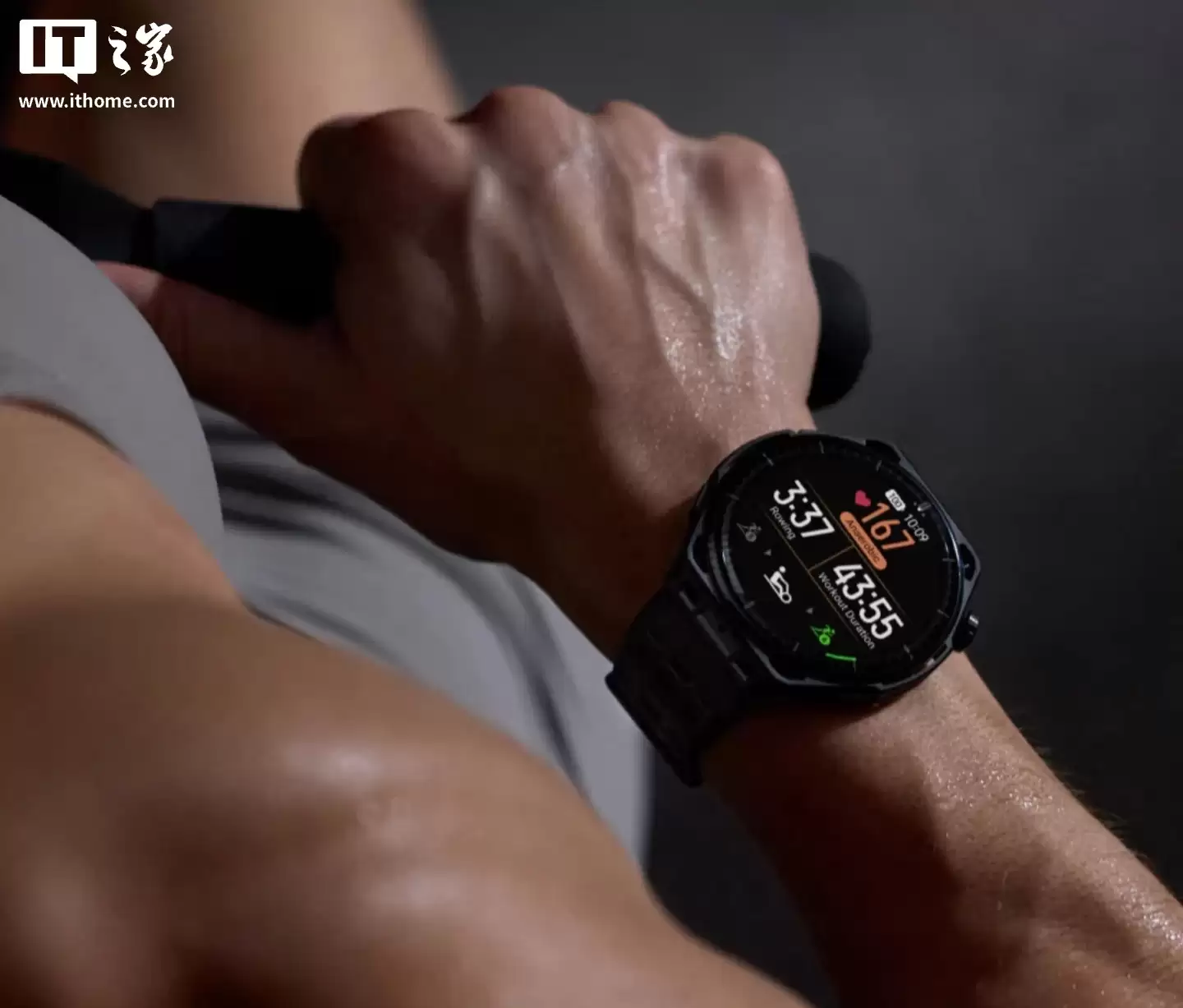 华米Amazfit Balance 3智能手表发售，2499元