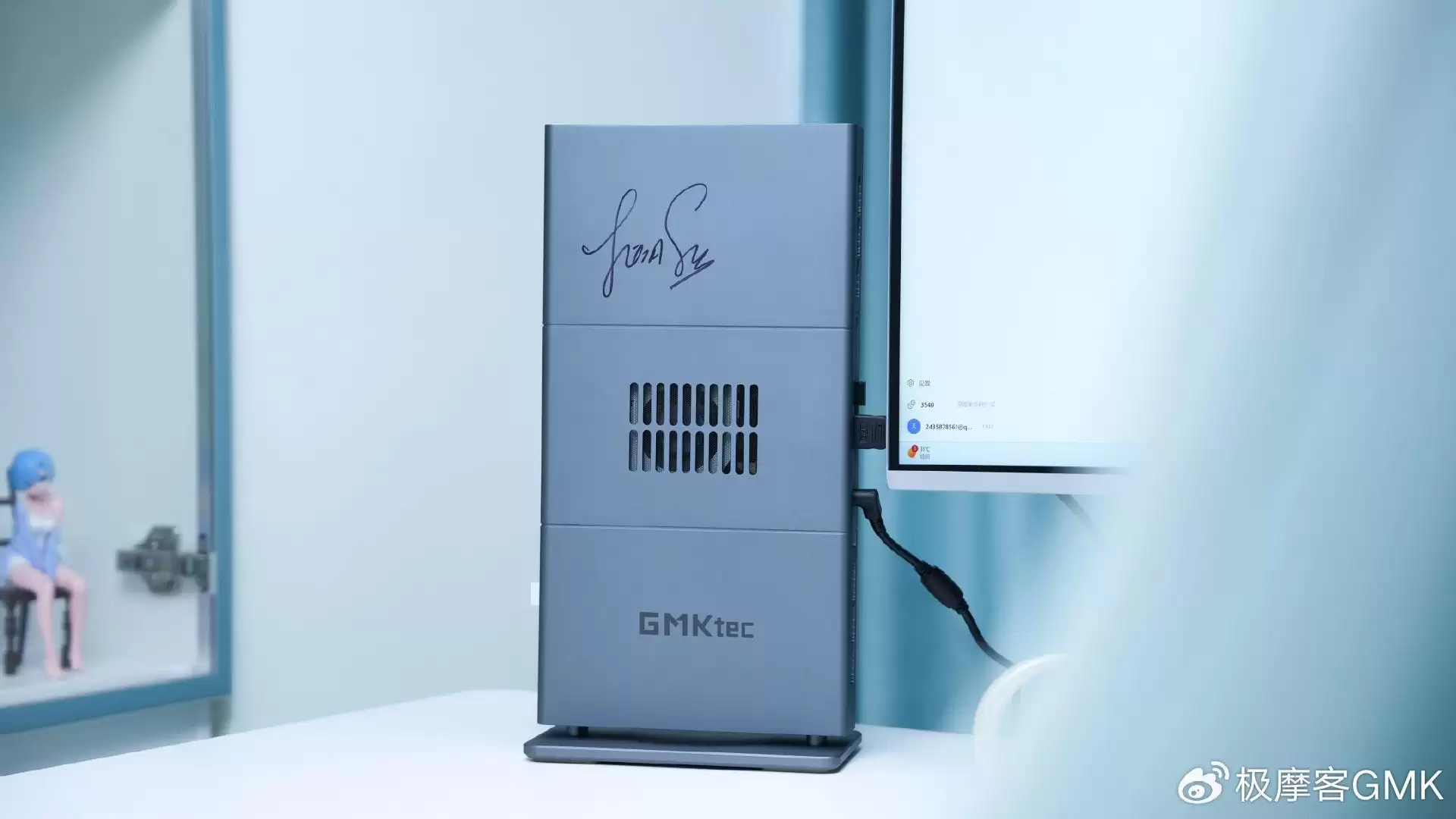 AMD CEO苏姿丰签名同款极摩客EVO-X3 4T机皇版曝光