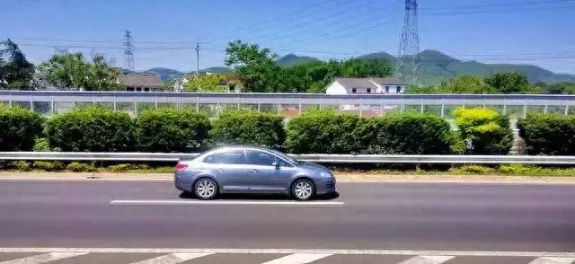 四年驾车经验总结：机油别盲目换，这四大信号才是换油黄金标准