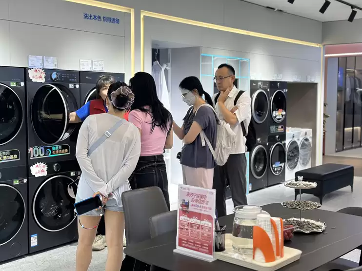 AI主动服务成家电标配！苏宁易购618智能家电增长40%