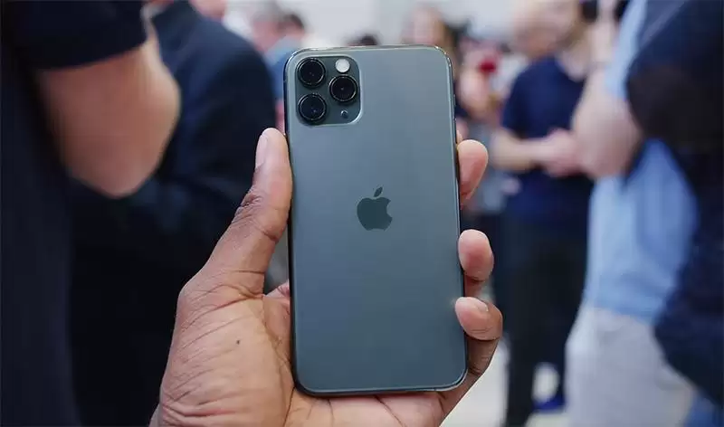 苹果  iPhone 8手机的iOS系统不给更新怎么回事？