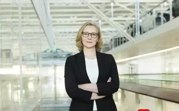 华晨宝马CEO宝思齐：绿色充电赋能宝马车主，共筑能源转型，既是承诺更是未来投资