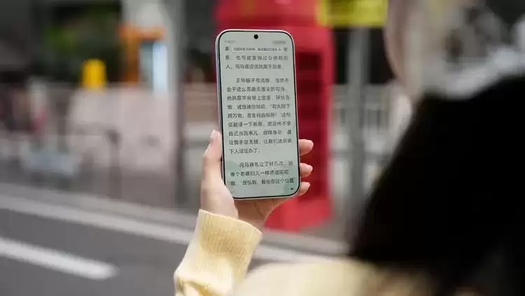 荣耀600和OPPO Reno16怎么选 定位差异化购机对比