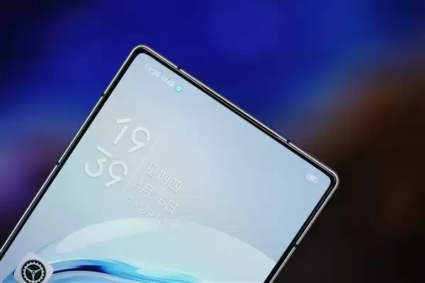 水冷透明机身+真全面屏！红魔 11S Pro+图赏